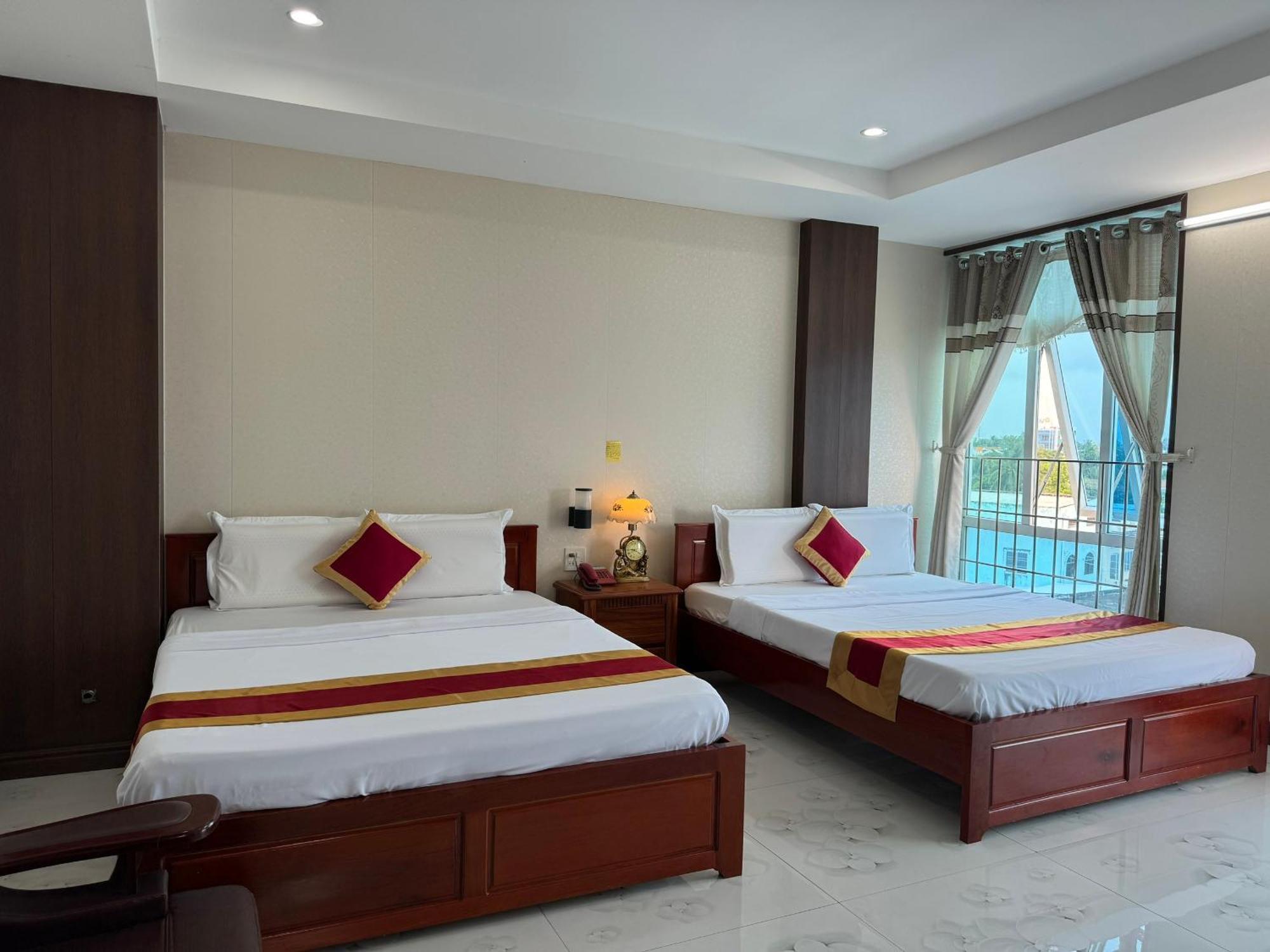 Thanh Dat Hotel Bac Lieu Dış mekan fotoğraf